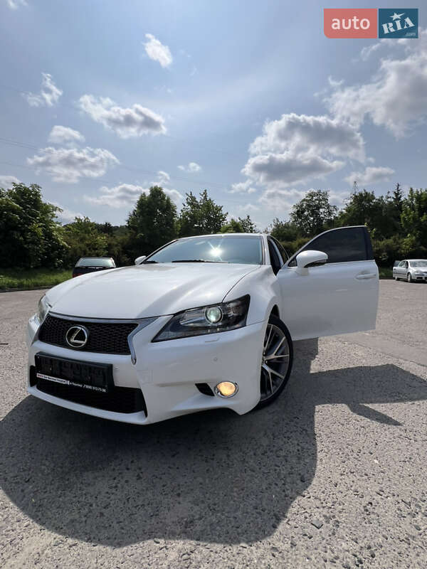 Седан Lexus GS 2013 в Львове