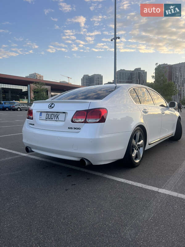 Седан Lexus GS 2008 в Киеве
