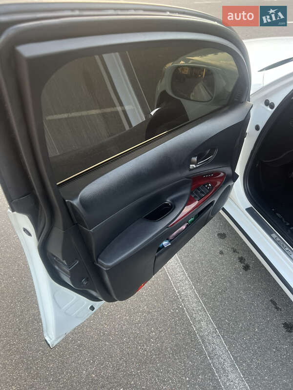 Седан Lexus GS 2008 в Киеве