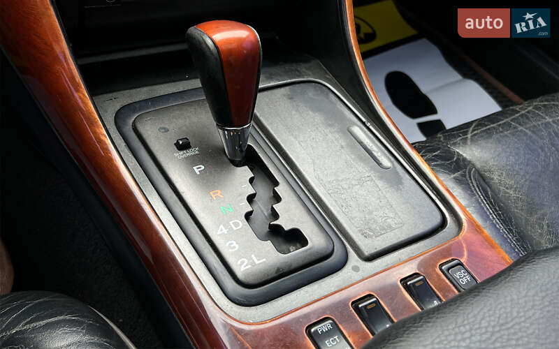 Седан Lexus GS 1999 в Львове