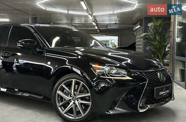 Седан Lexus GS 2016 в 