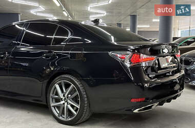 Седан Lexus GS 2016 в 