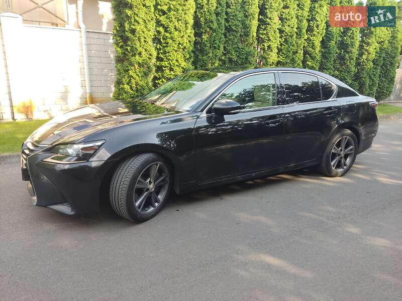 Седан Lexus GS 2017 в Киеве