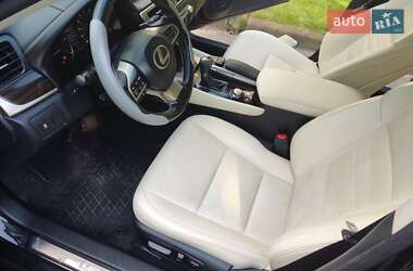 Седан Lexus GS 2017 в Киеве