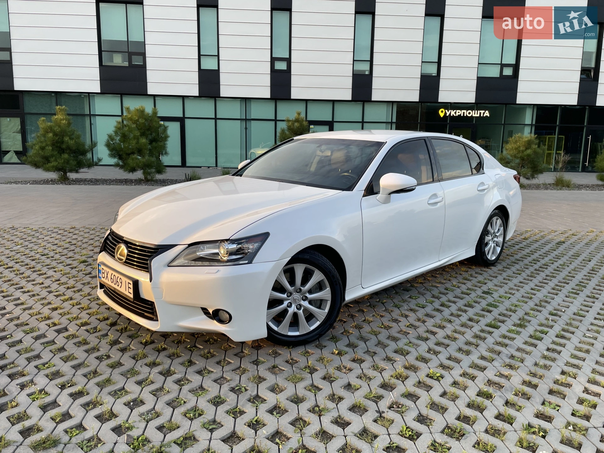 2014 Lexus GS - мініатюра 3
