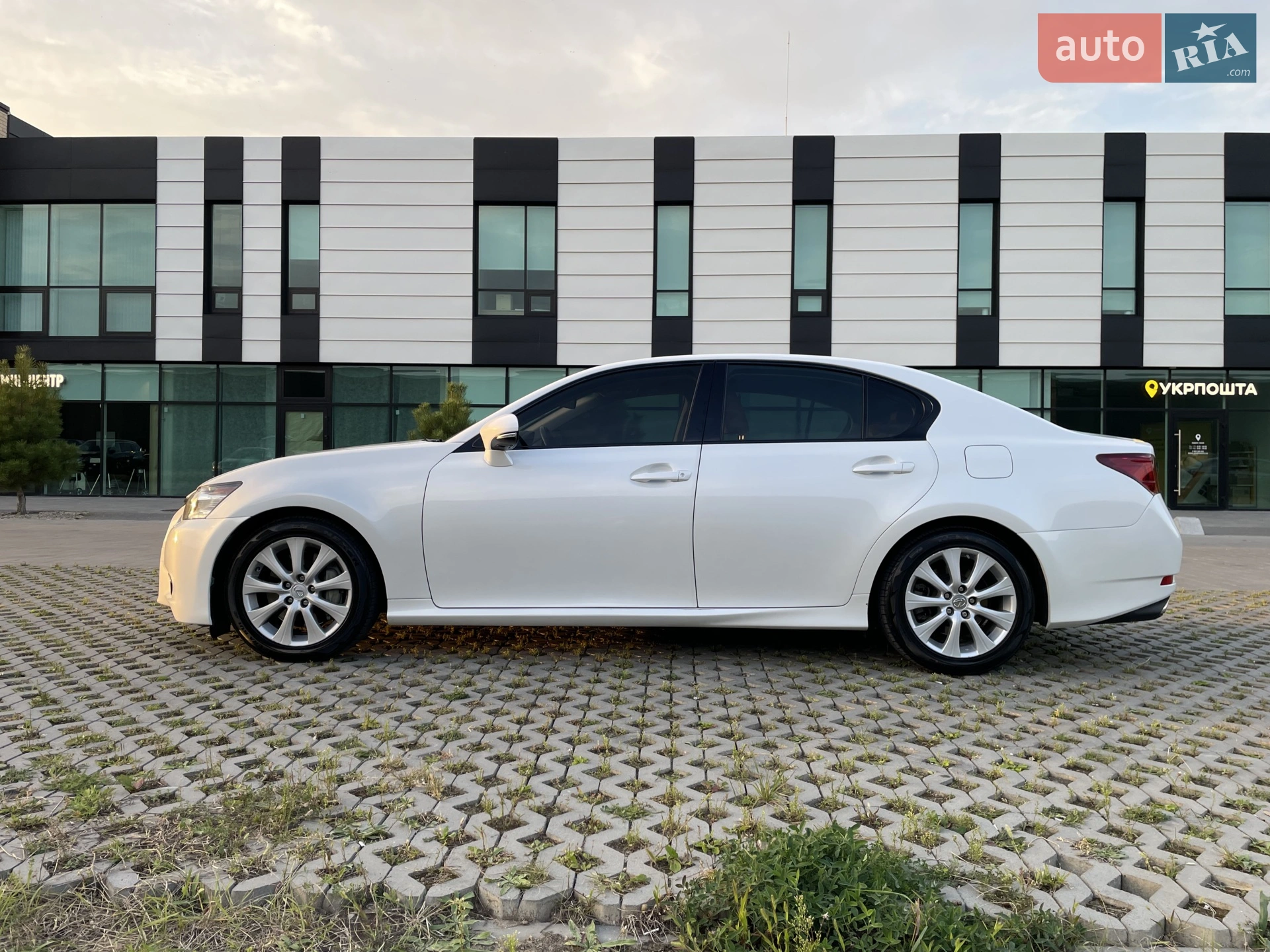 2014 Lexus GS - мініатюра 14