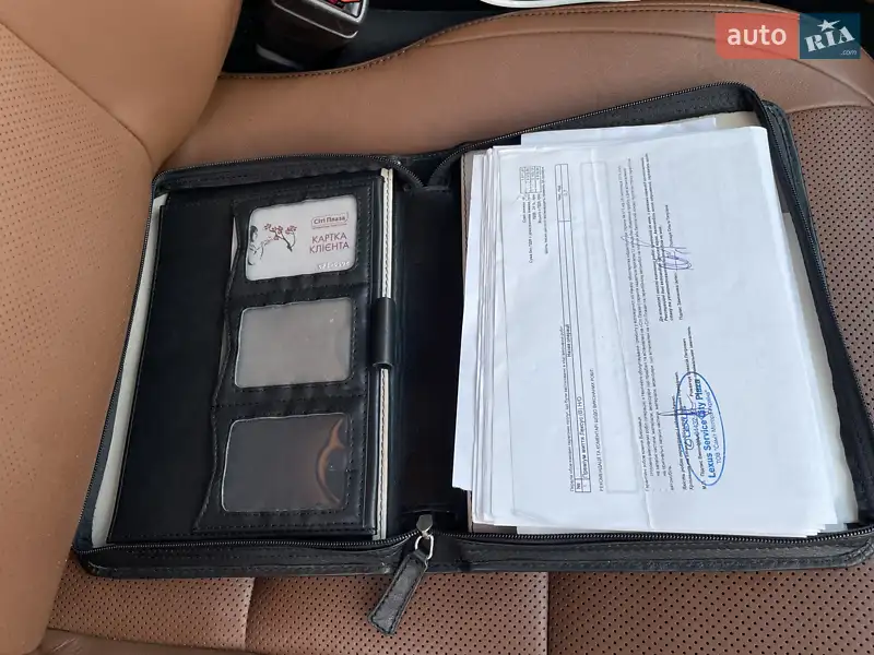 Седан Lexus GS 2014 в Хмельницком документ