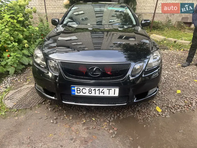 Lexus GS