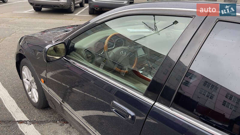 Седан Lexus GS 2000 в Києві