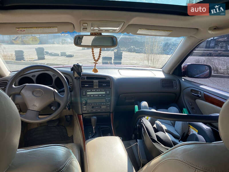 Седан Lexus GS 1998 в Одессе