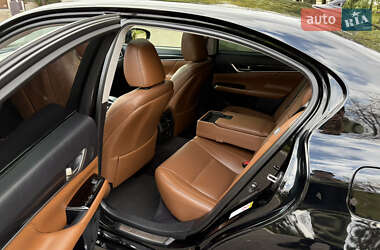 Седан Lexus GS 2013 в 