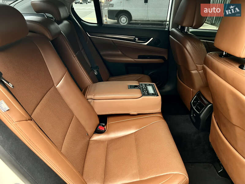 Седан Lexus GS 2012 в Киеве