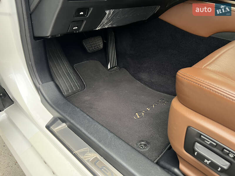 Седан Lexus GS 2012 в Киеве