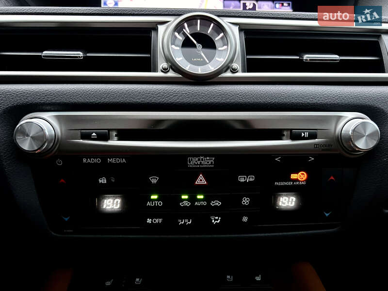 Седан Lexus GS 2012 в Киеве