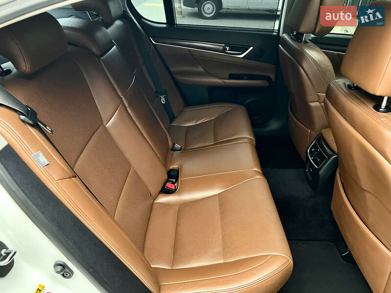 Седан Lexus GS 2012 в Киеве