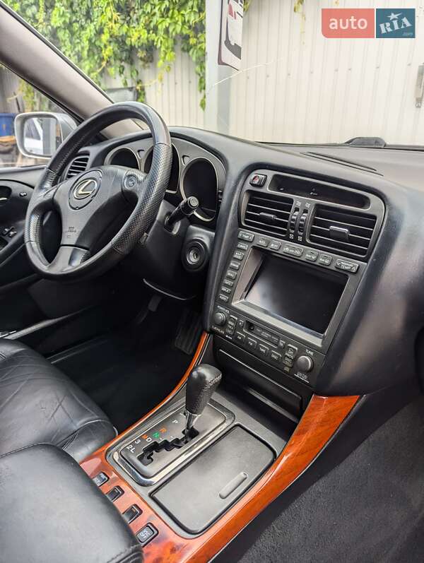 Седан Lexus GS 2002 в Киеве