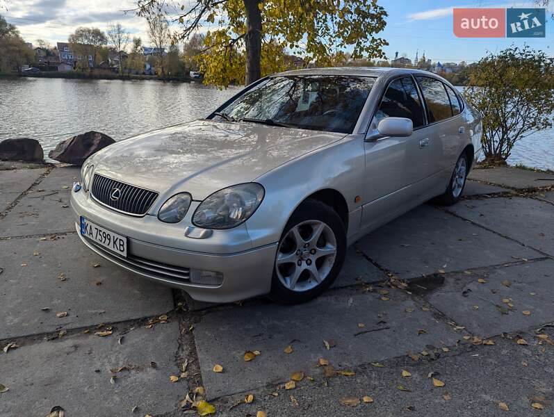 Седан Lexus GS 2002 в Киеве