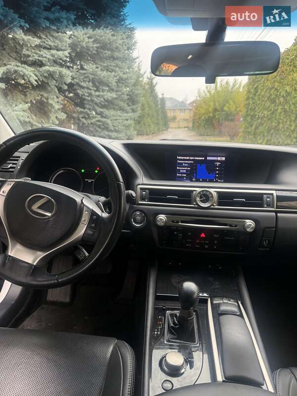 Седан Lexus GS 2014 в Вышгороде