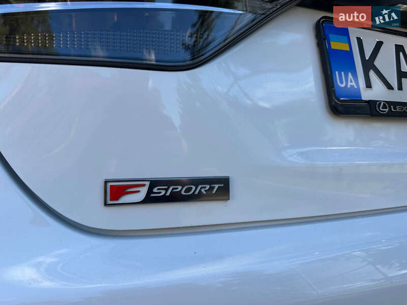 Седан Lexus GS 2016 в Киеве фото 23 Седан Lexus GS 2016 в Киеве