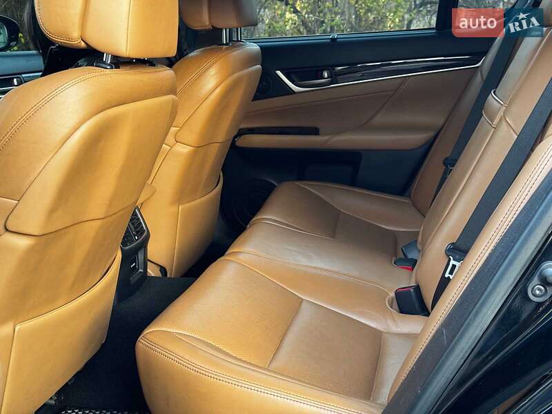 Седан Lexus GS 2014 в Киеве