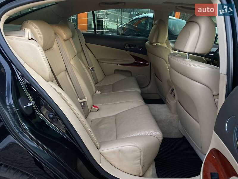 Седан Lexus GS 2006 в Львове