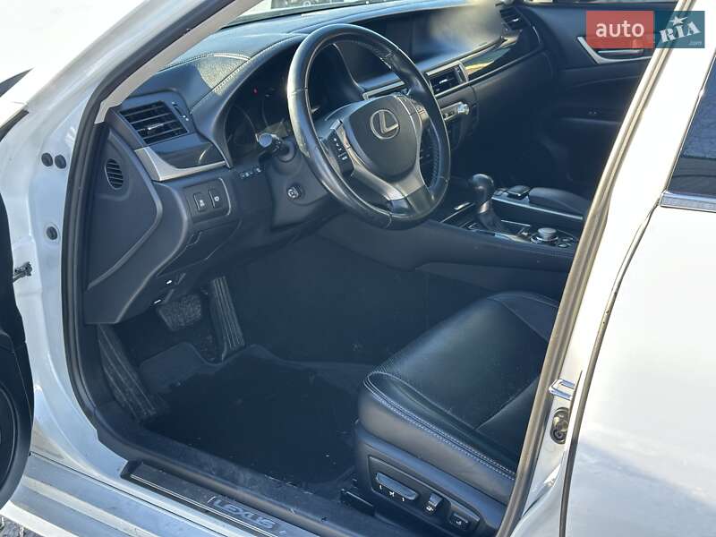 Седан Lexus GS 2014 в Киеве фото 10 Седан Lexus GS 2014 в Киеве