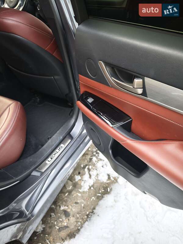 Седан Lexus GS 2012 в Киеве