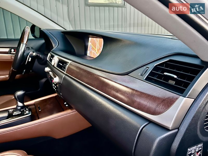 Седан Lexus GS 2012 в Киеве фото 55 Седан Lexus GS 2012 в Киеве