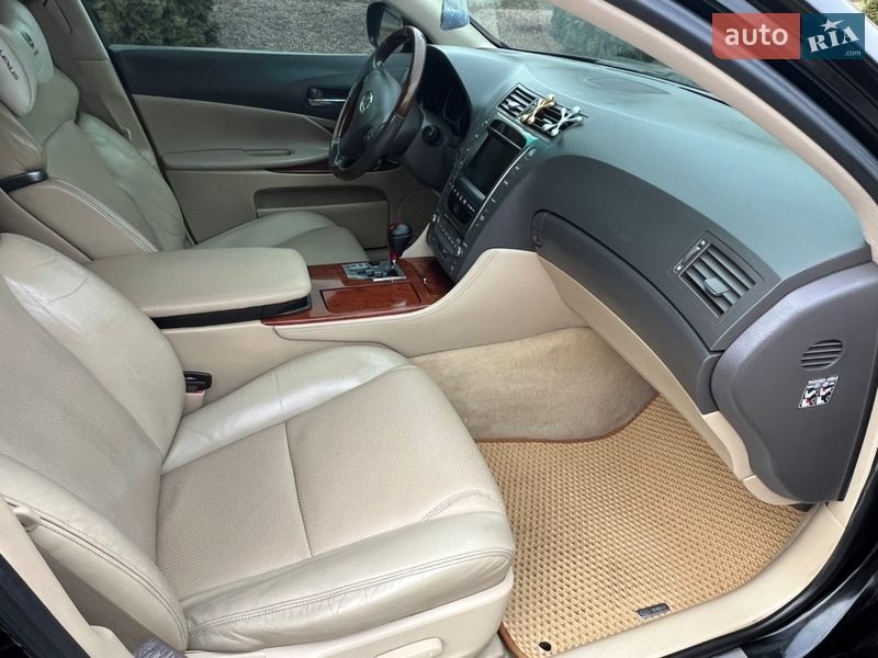 Седан Lexus GS 2007 в Ровно