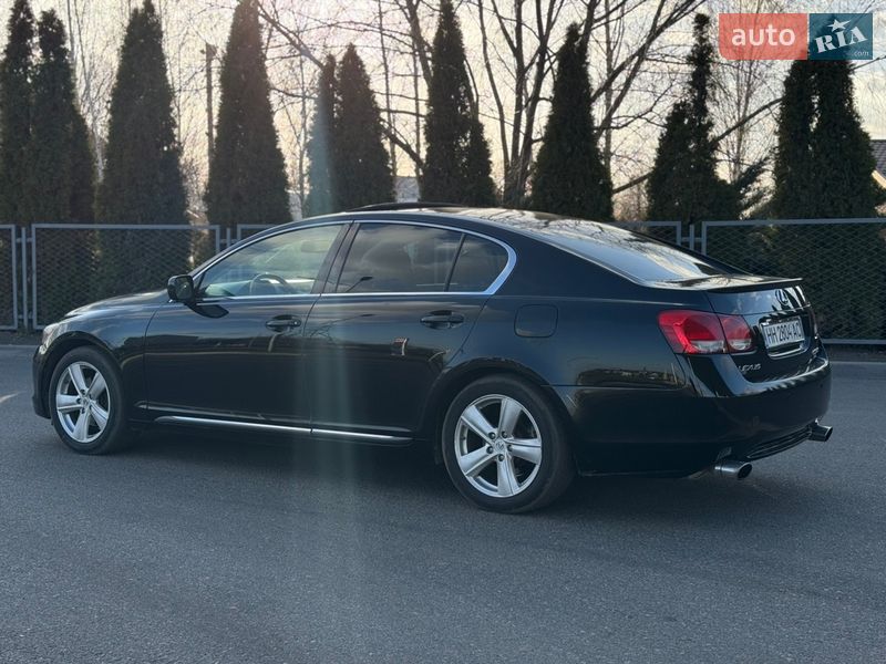 Седан Lexus GS 2005 в Смілі