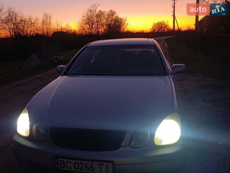 Lexus GS 1999