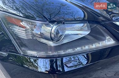 Седан Lexus GS 2013 в Краснограді