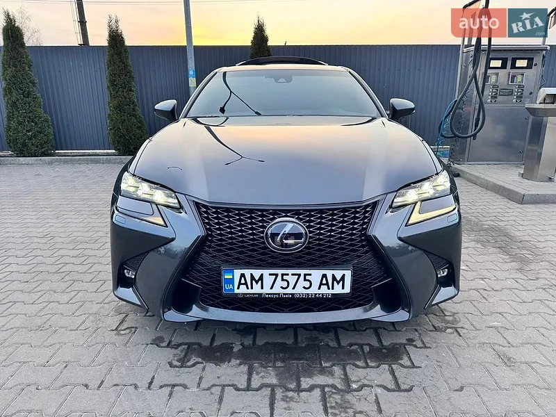 Lexus GS