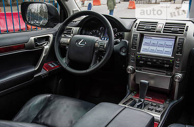 Позашляховик / Кросовер Lexus GX 2013 в 