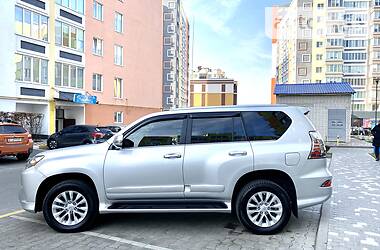 Позашляховик / Кросовер Lexus GX 2016 в 