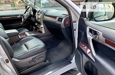 Позашляховик / Кросовер Lexus GX 2010 в 