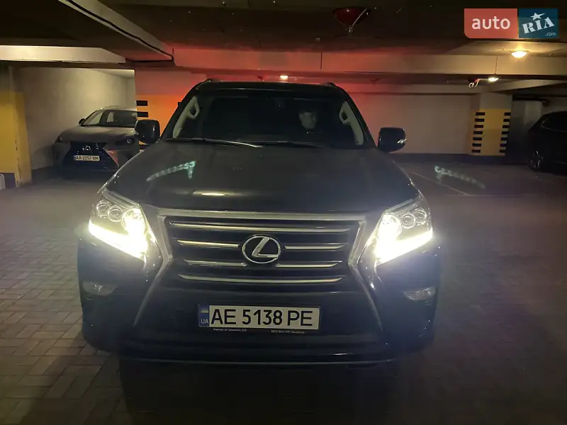 Позашляховик / Кросовер Lexus GX 2018 в 