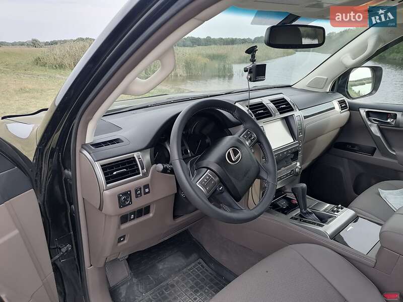 Позашляховик / Кросовер Lexus GX 2019 в Полтаві
