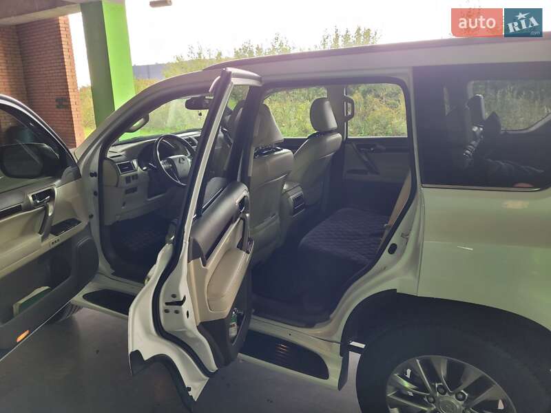 Внедорожник / Кроссовер Lexus GX 2016 в Львове фото 8 Внедорожник / Кроссовер Lexus GX 2016 в Львове