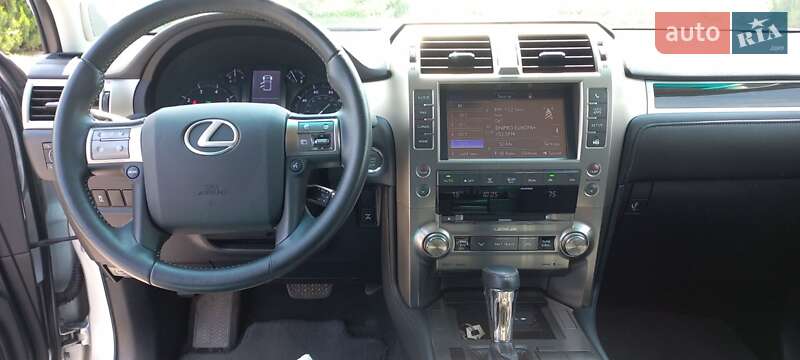 Внедорожник / Кроссовер Lexus GX 2015 в Днепре