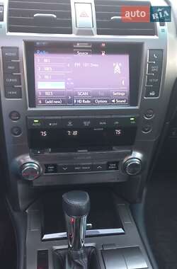 Позашляховик / Кросовер Lexus GX 2015 в Дніпрі