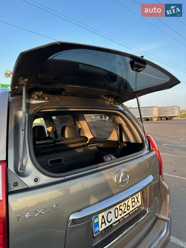 Внедорожник / Кроссовер Lexus GX 2011 в Луцке