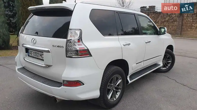 Lexus GX 2017 VIN JTJBM7FX7H5167719 фото оголошення 5 з 62