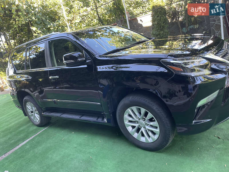 Внедорожник / Кроссовер Lexus GX 2018 в Черновцах