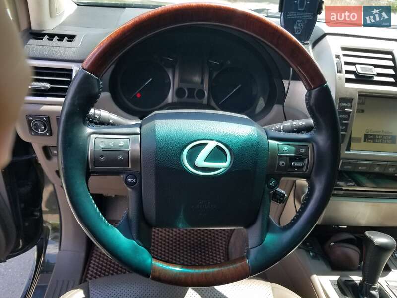 Внедорожник / Кроссовер Lexus GX 2010 в Киеве