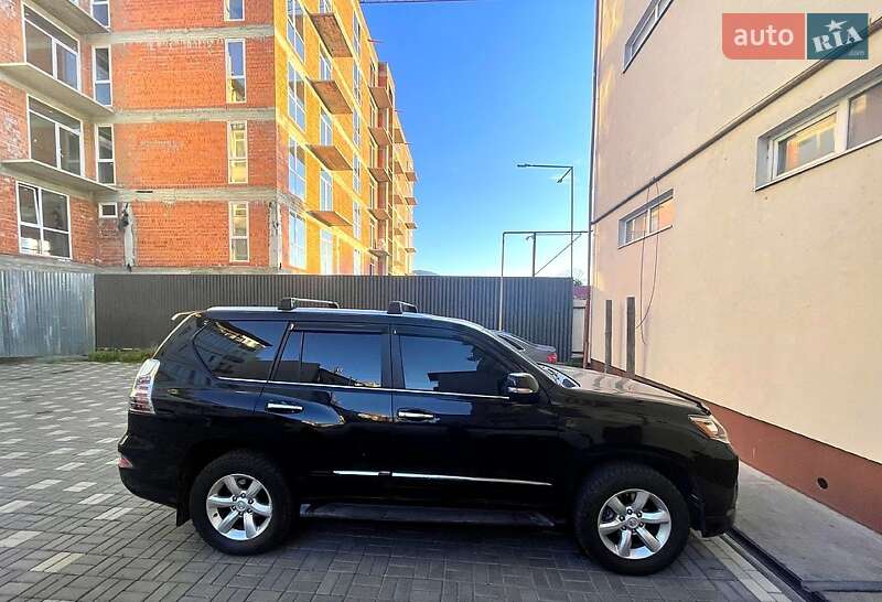 Внедорожник / Кроссовер Lexus GX 2015 в Сваляве