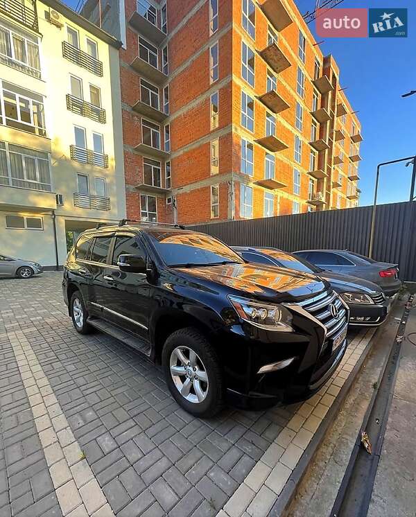 Внедорожник / Кроссовер Lexus GX 2015 в Сваляве
