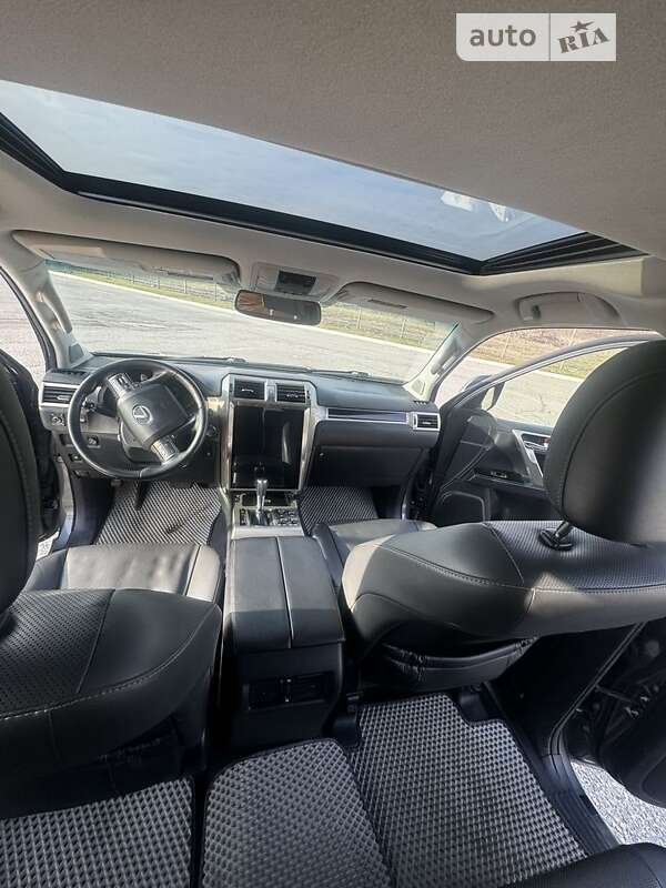 Внедорожник / Кроссовер Lexus GX 2017 в Подгородном