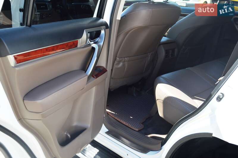 Позашляховик / Кросовер Lexus GX 2012 в Одесі