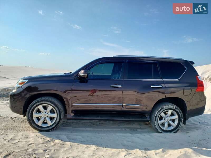Lexus GX 2011
